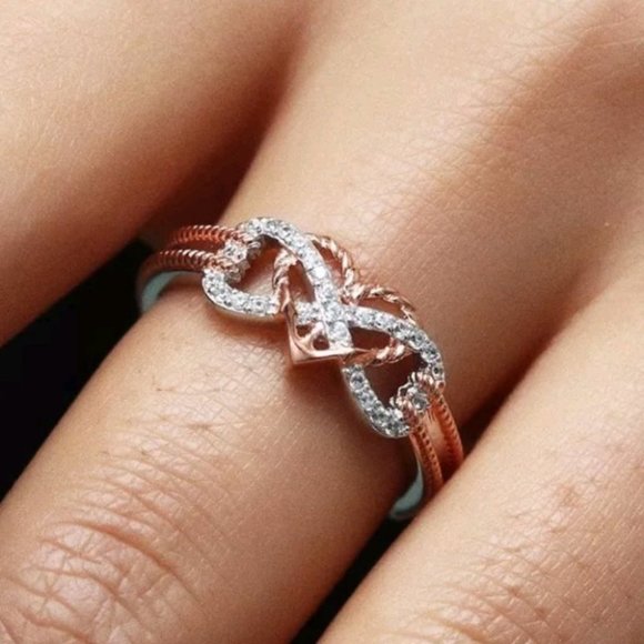 White Topaz 925 Silver Heart infinity ring - Picture 4 of 4